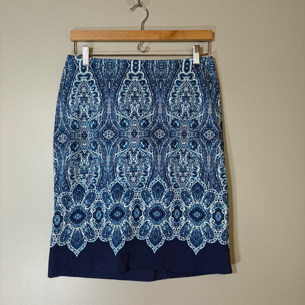 Talbots Petites Blue Paisley Medallion Cotton Pencil Skirt Size 4P Navy Hem